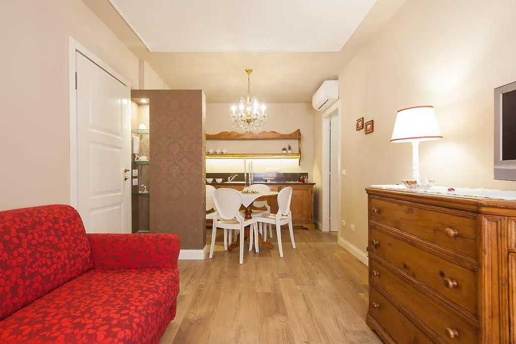 La Perla Apartment Verona 0*,  Italia